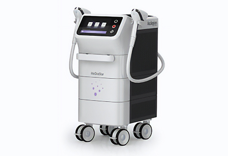 痛みの少ない最新の蓄熱式医療レーザー脱毛機｜横須賀でローズマリークリニックのメンズ脱毛が選ばれる理由